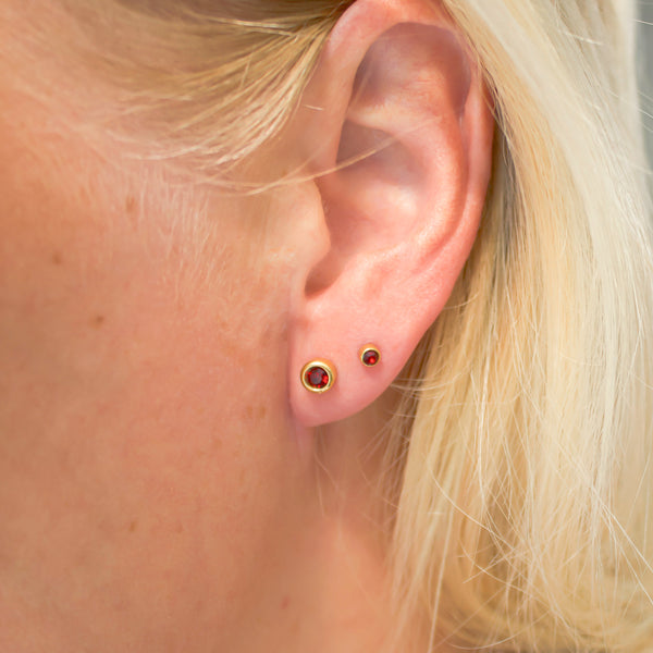 Amethyst Bezel Set Hypoallergenic Stud Earrings - February